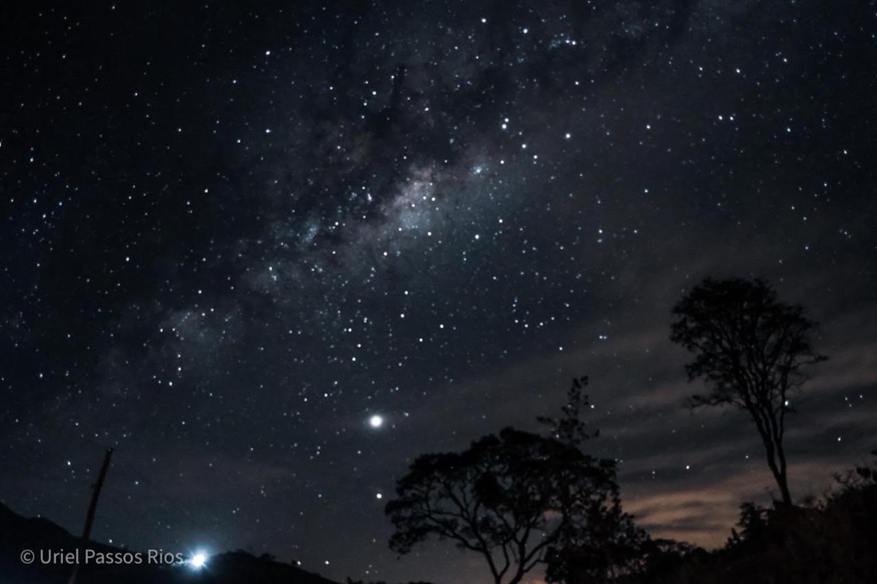 Bangalo Luxo Entre Lindas Cachoeiras Baependi Exterior foto